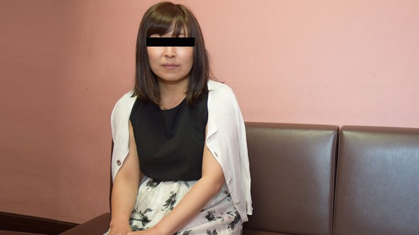パコパコママ 041918_252 人妻デート 话をきかない夫、闻いて欲しい私