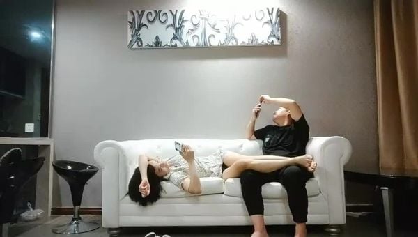太保寻欢老哥约了个短发少妇啪啪